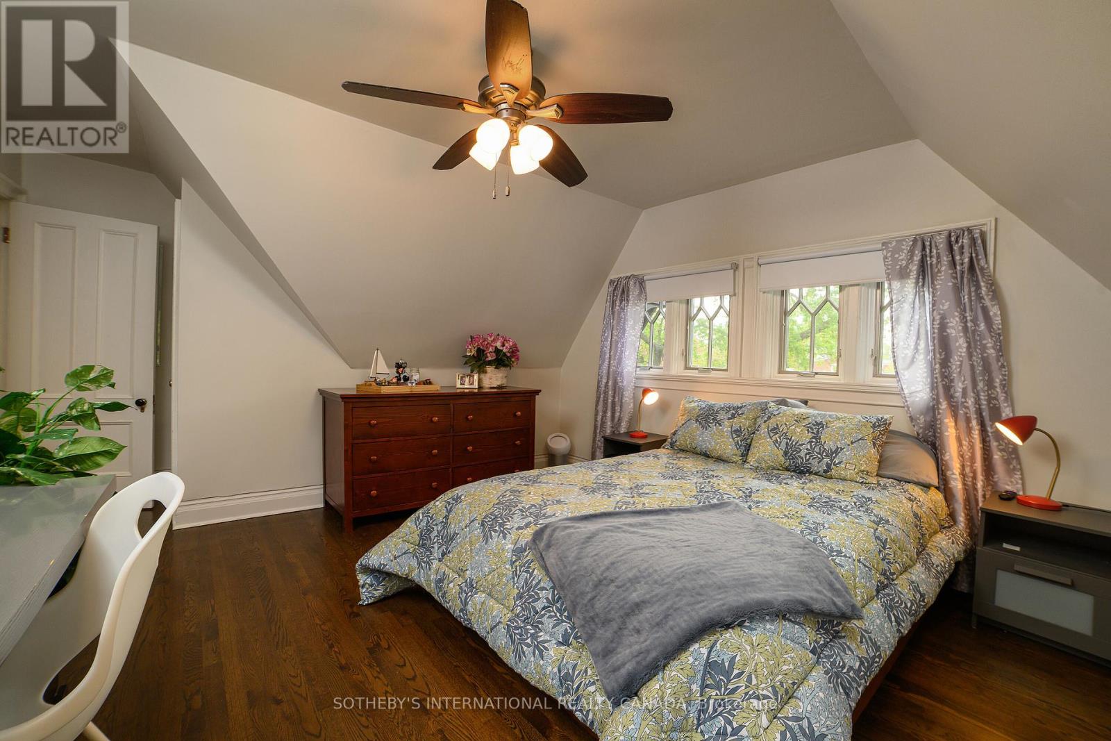 43 Maple Avenue, Toronto, Ontario  M4W 2T9 - Photo 24 - C13007580