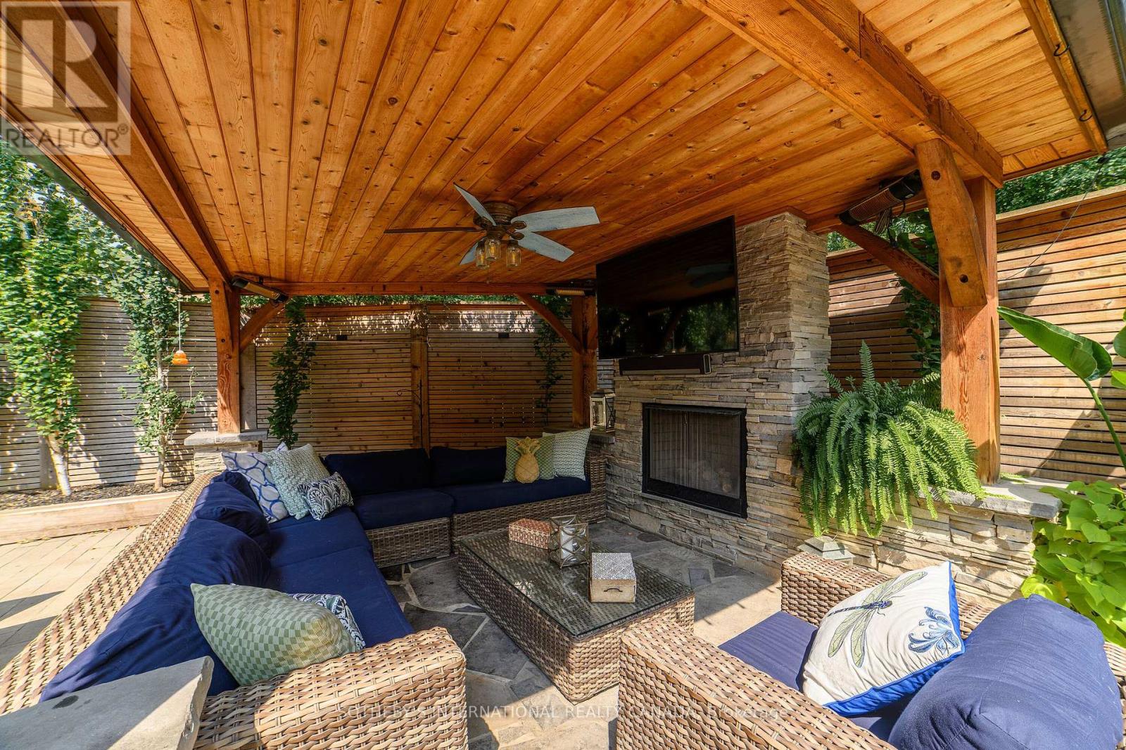 43 Maple Avenue, Toronto, Ontario  M4W 2T9 - Photo 30 - C13007580