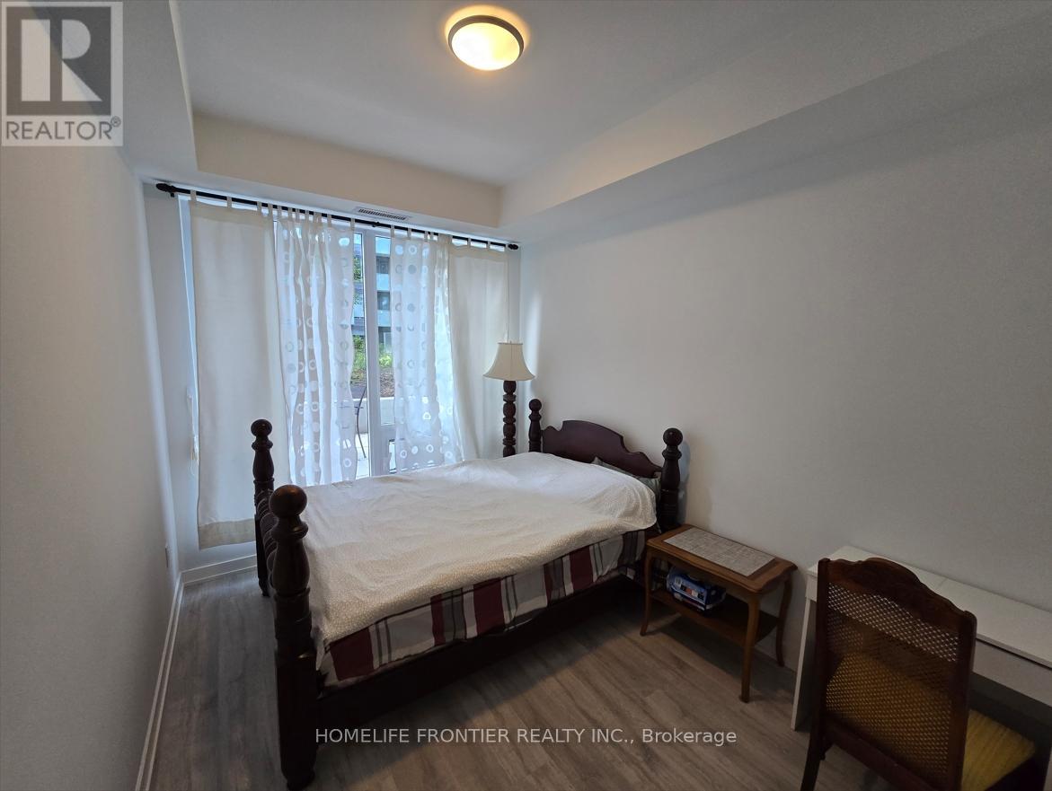 302 - 8 Olympic Garden Drive, Toronto, Ontario  M2M 0B9 - Photo 8 - C13007600