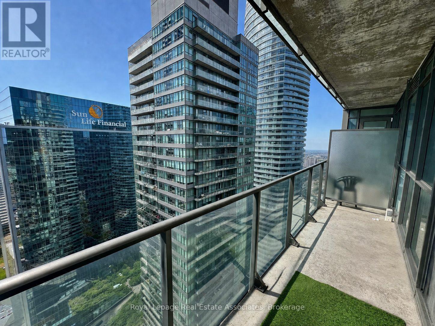 4211 - 65 Bremner Boulevard, Toronto, Ontario  M5J 0A7 - Photo 12 - C13007624