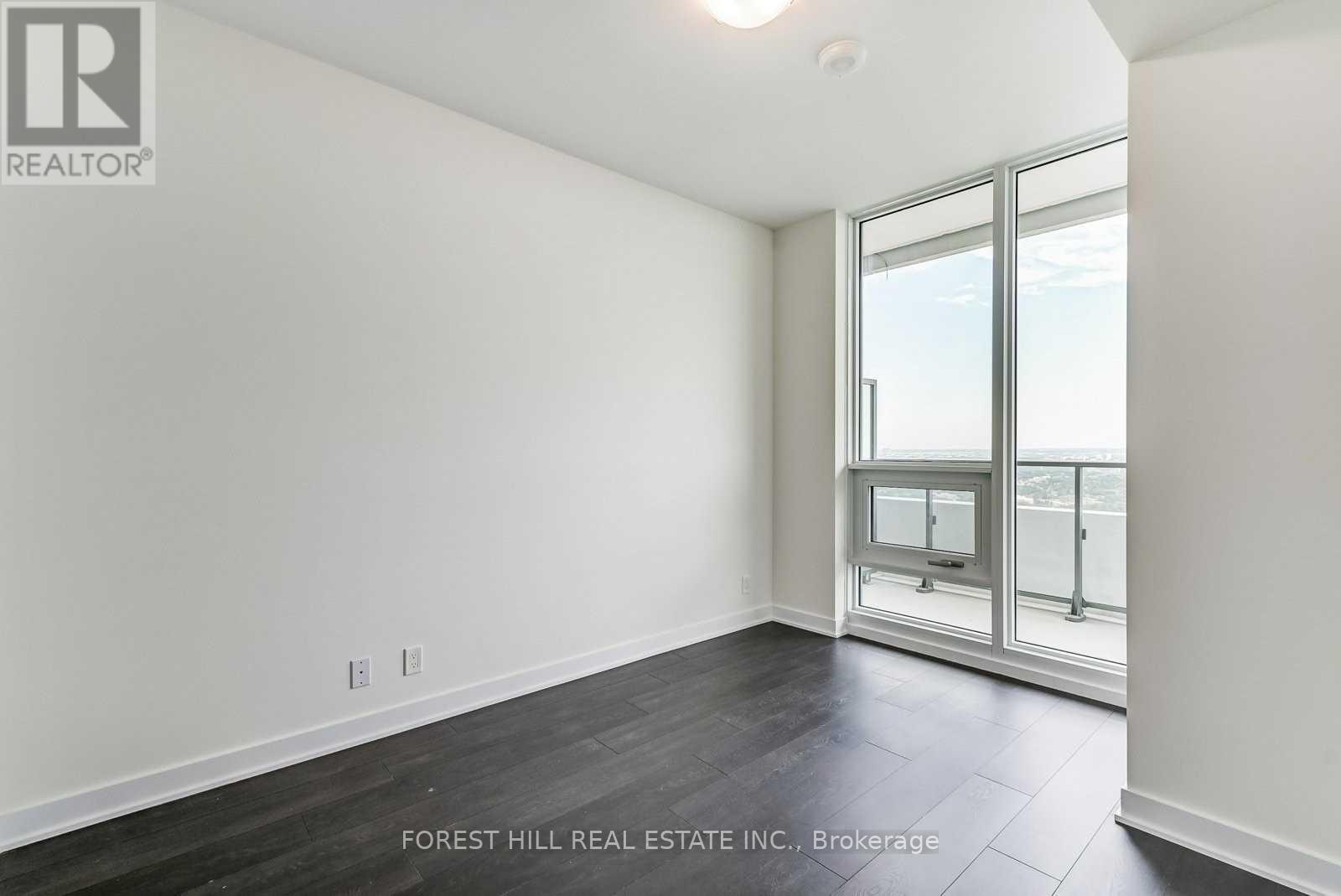 5706 - 2221 YONGE STREET Toronto (Mount Pleasant West), ON M4S 2B4