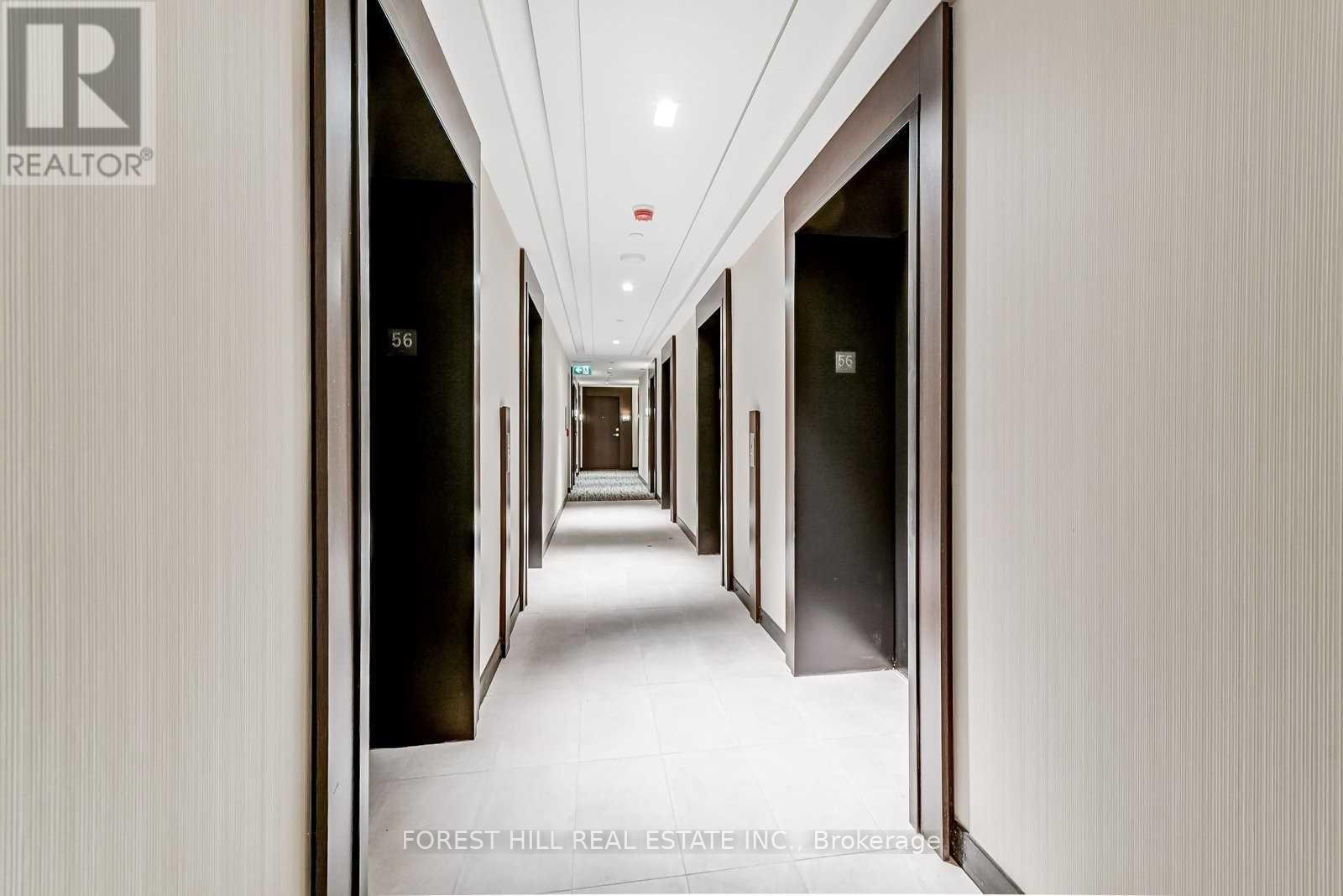 5706 - 2221 YONGE STREET Toronto (Mount Pleasant West), ON M4S 2B4