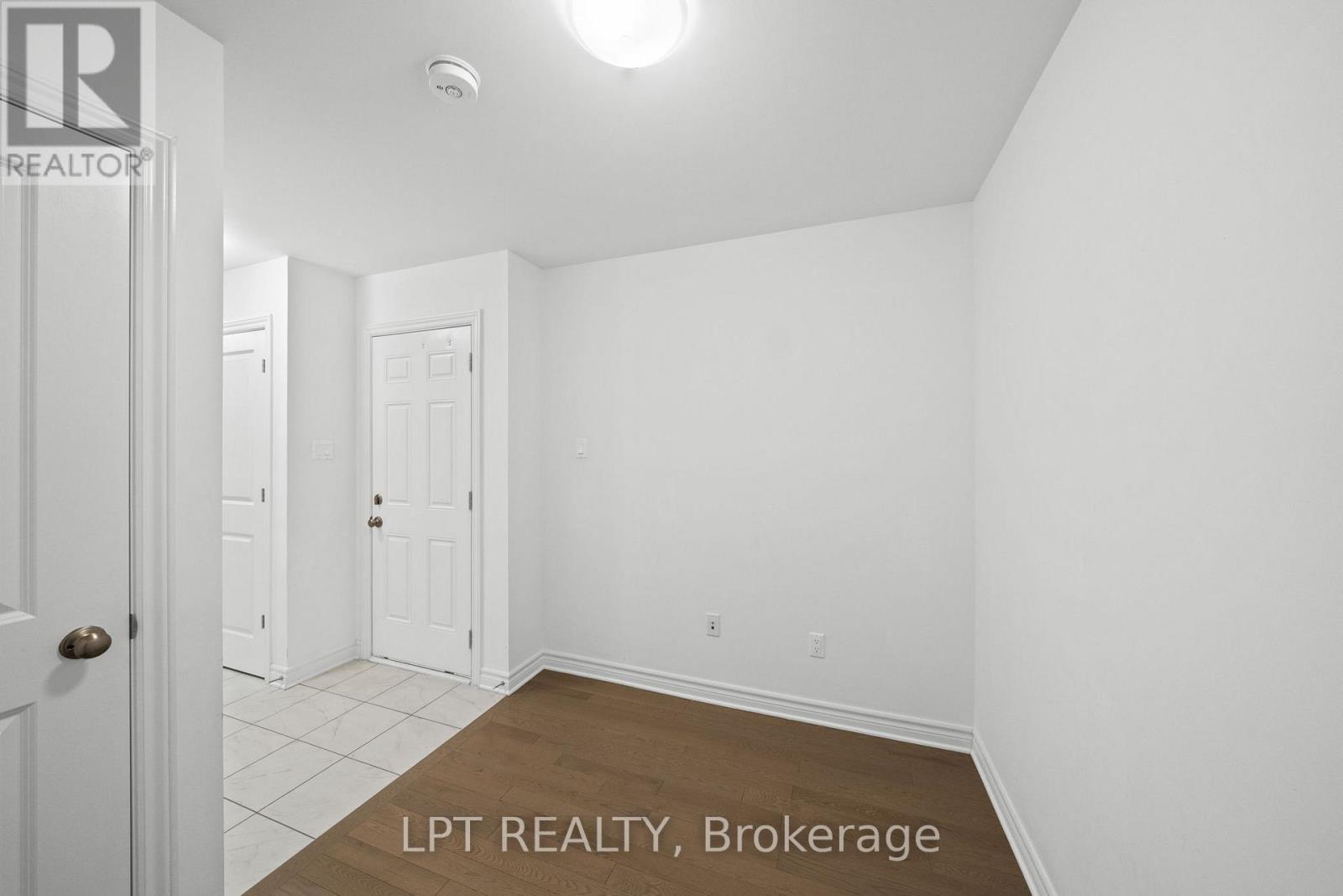 42 Verglas Lane, Ottawa, Ontario  K1W 0R2 - Photo 8 - X13007568