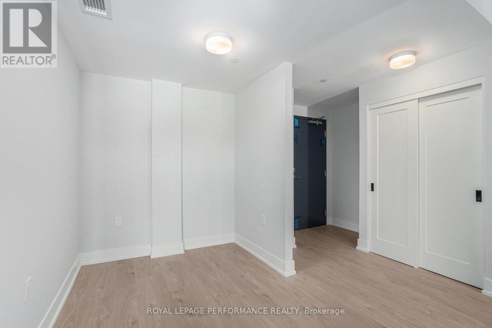 397 Codd's Road, Ottawa, Ontario  K1K 5C7 - Photo 10 - X13007592