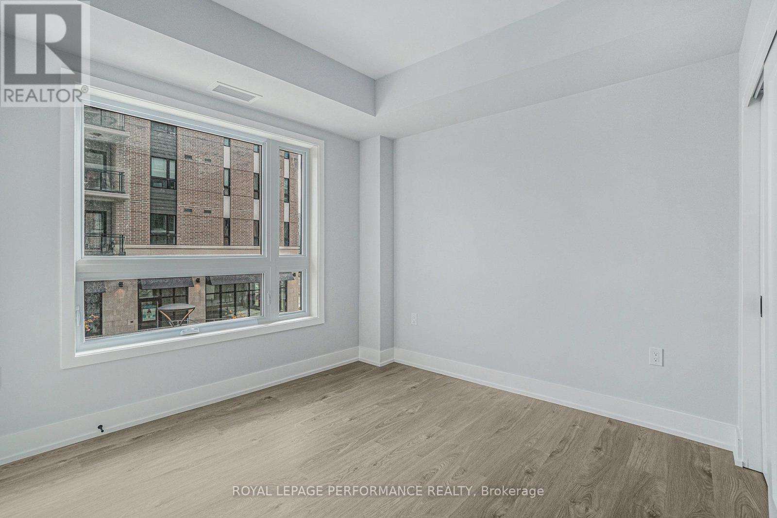 397 Codd's Road, Ottawa, Ontario  K1K 5C7 - Photo 6 - X13007592