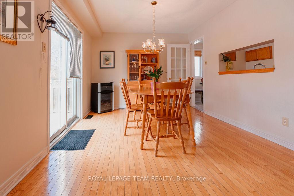 16 Pickwick Drive, Ottawa, Ontario  K2J 3G1 - Photo 11 - X13007646