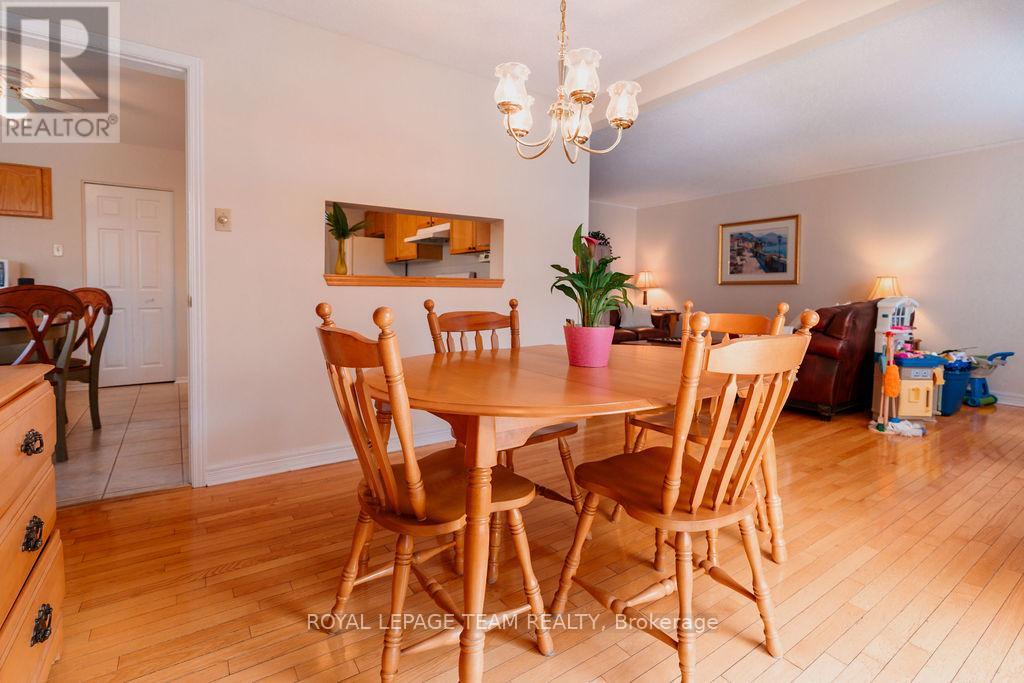 16 Pickwick Drive, Ottawa, Ontario  K2J 3G1 - Photo 12 - X13007646