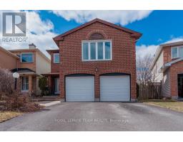 16 PICKWICK DRIVE, Ottawa, Ontario