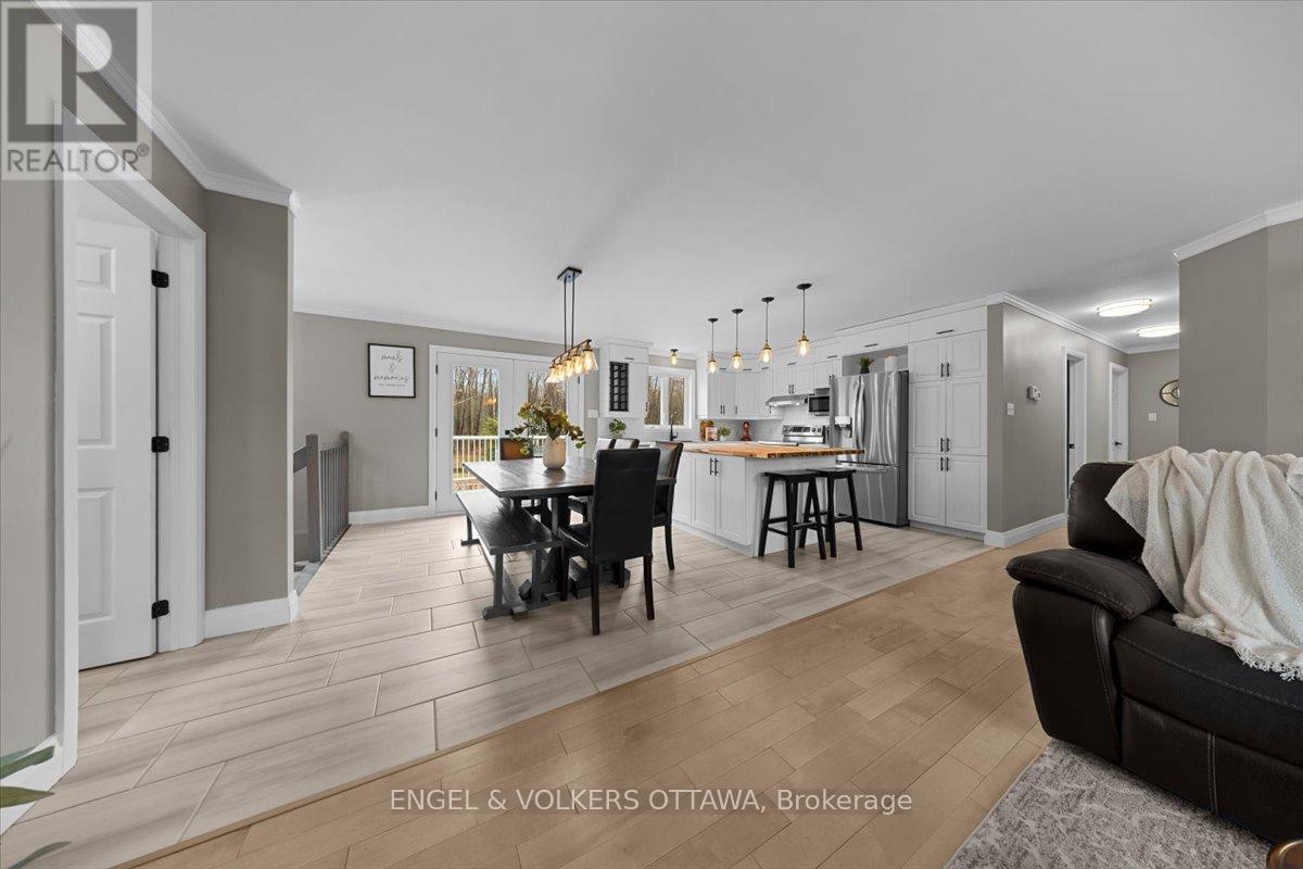 924 County 9 Road, Alfred And Plantagenet, Ontario  K0B 1C0 - Photo 10 - X13007682