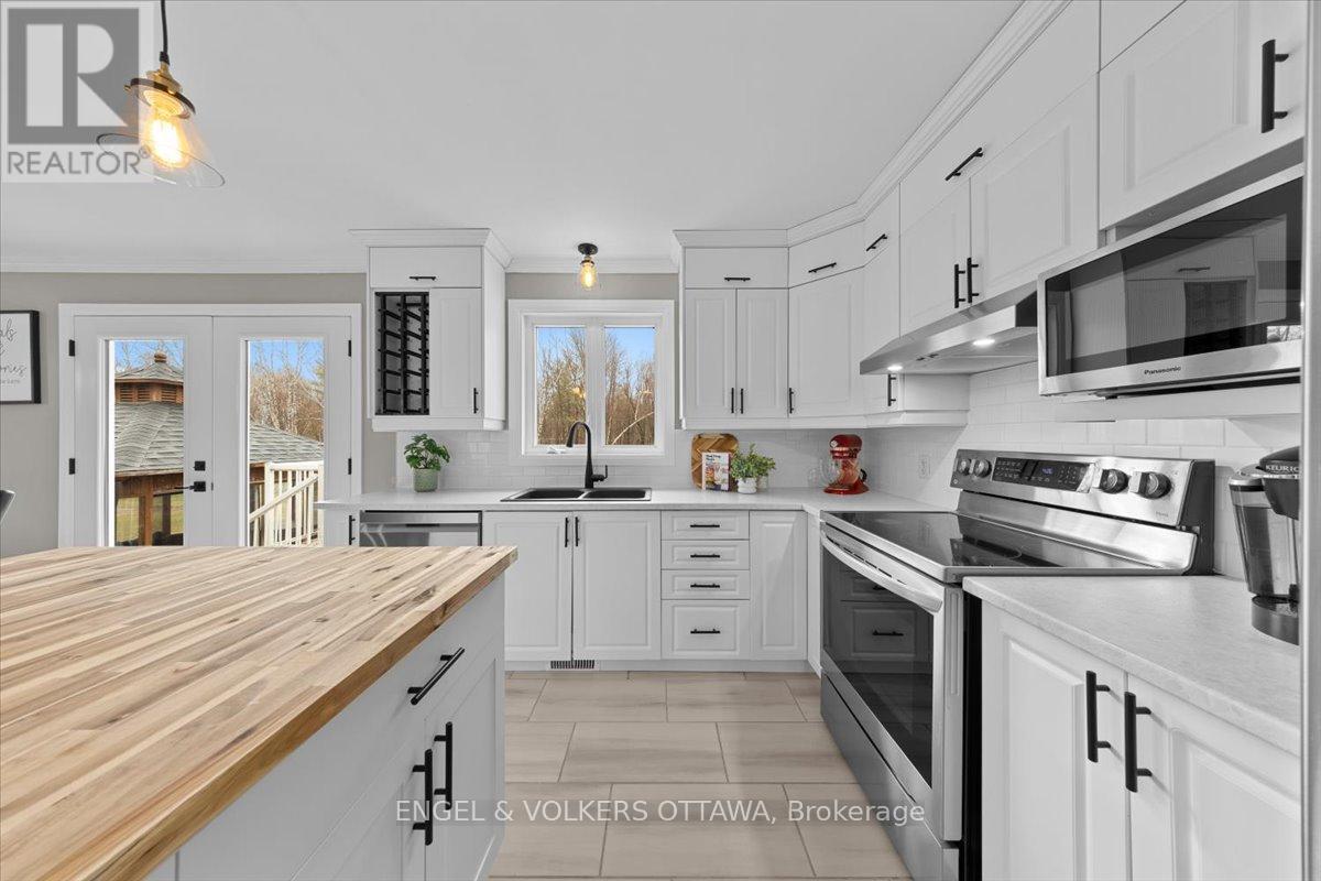 924 County 9 Road, Alfred And Plantagenet, Ontario  K0B 1C0 - Photo 17 - X13007682