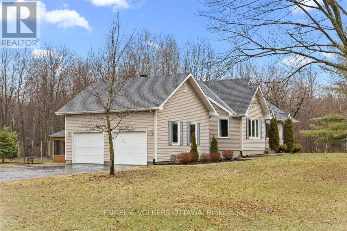 924 County 9 Road, Alfred And Plantagenet, Ontario  K0B 1C0 - Photo 2 - X13007682