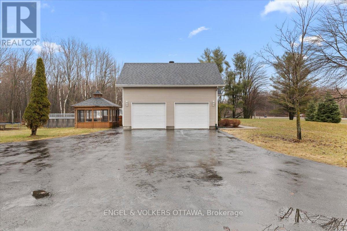 924 County 9 Road, Alfred And Plantagenet, Ontario  K0B 1C0 - Photo 43 - X13007682