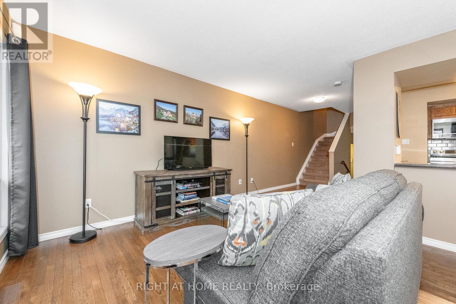 2034 P Avenue, Ottawa, Ontario K1G 6G7 - Photo 16 - X13007700