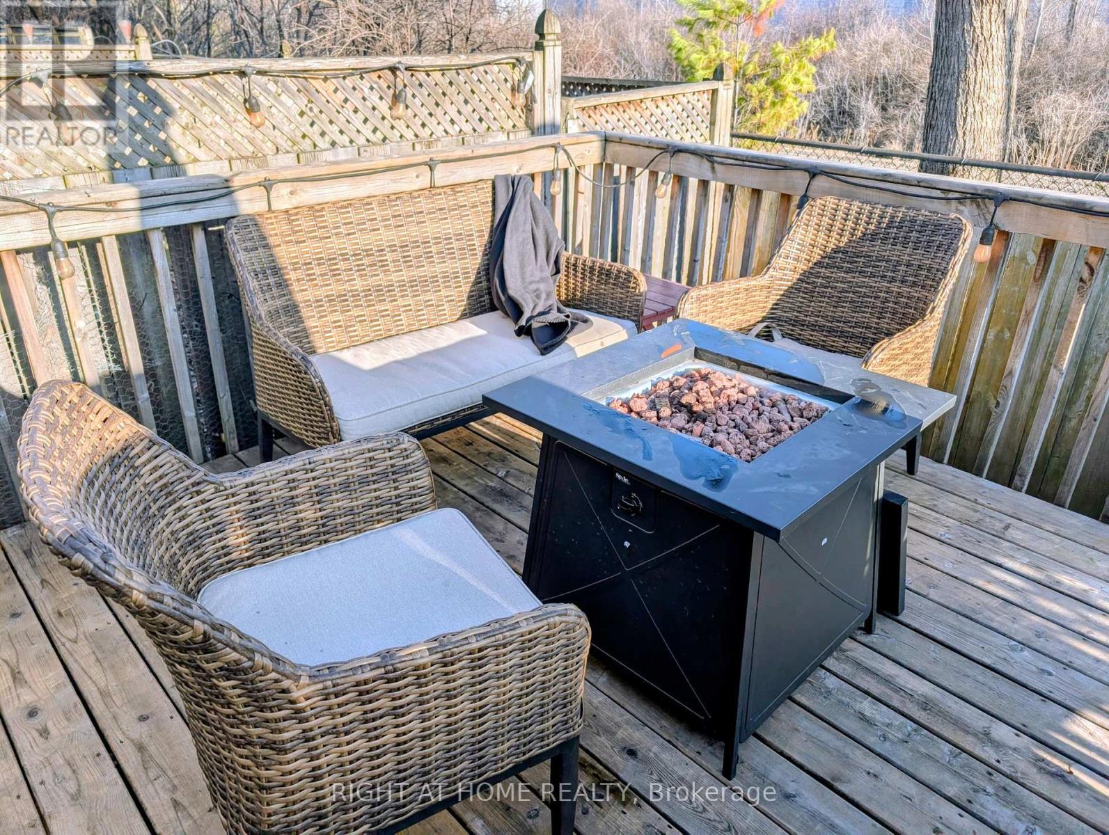 2034 P Avenue, Ottawa, Ontario K1G 6G7 - Photo 41 - X13007700