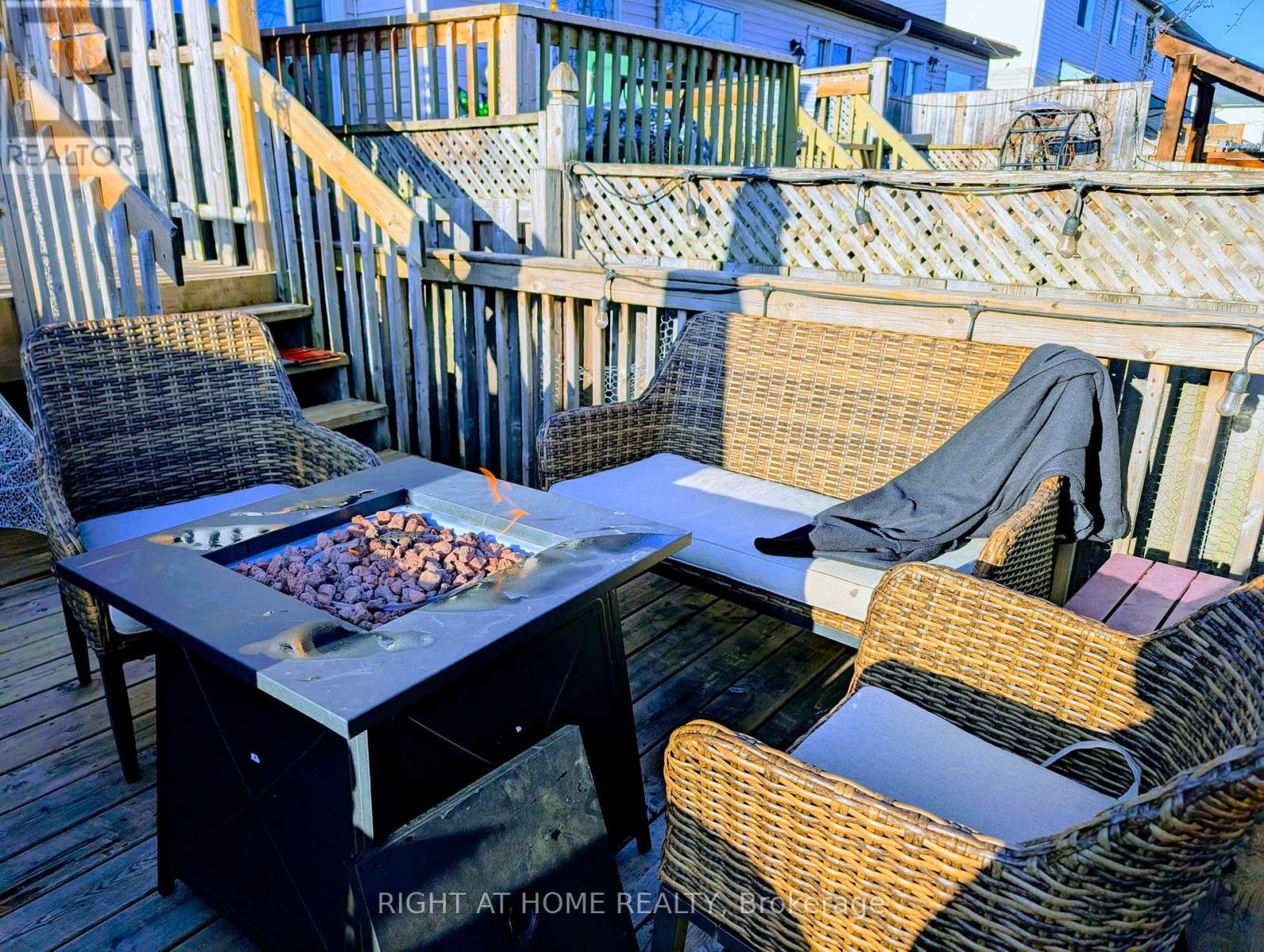 2034 P Avenue, Ottawa, Ontario K1G 6G7 - Photo 42 - X13007700