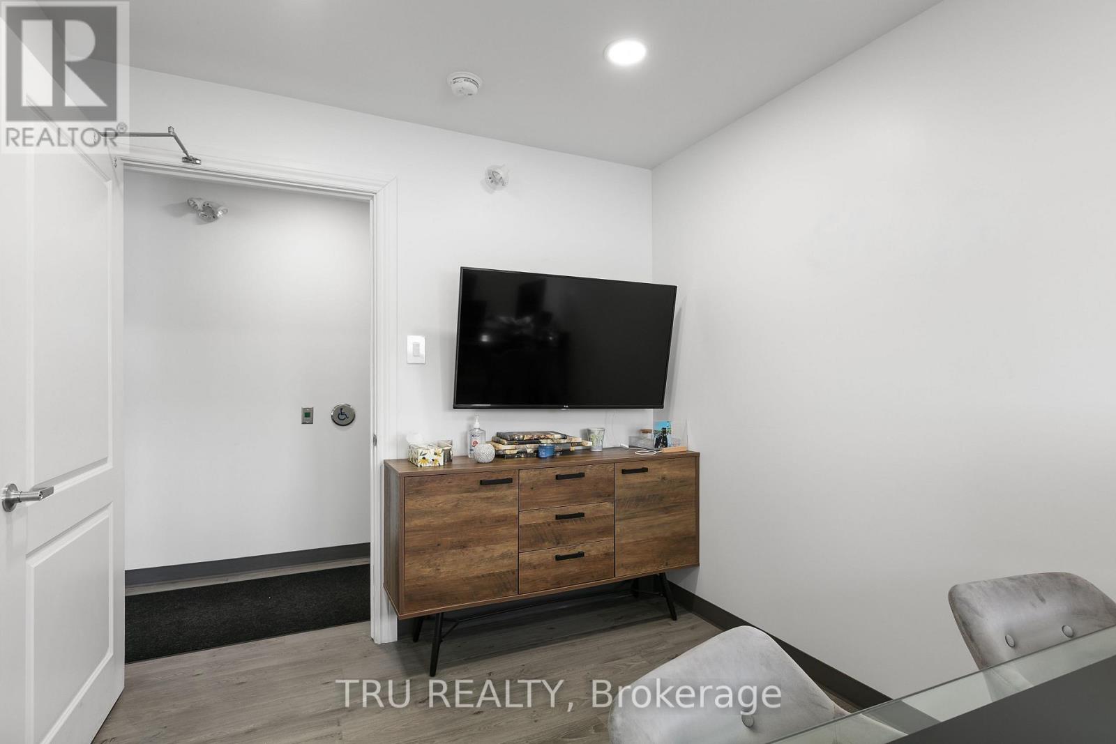 1901 Banff Avenue, Ottawa, Ontario  K1V 7W9 - Photo 16 - X13007736