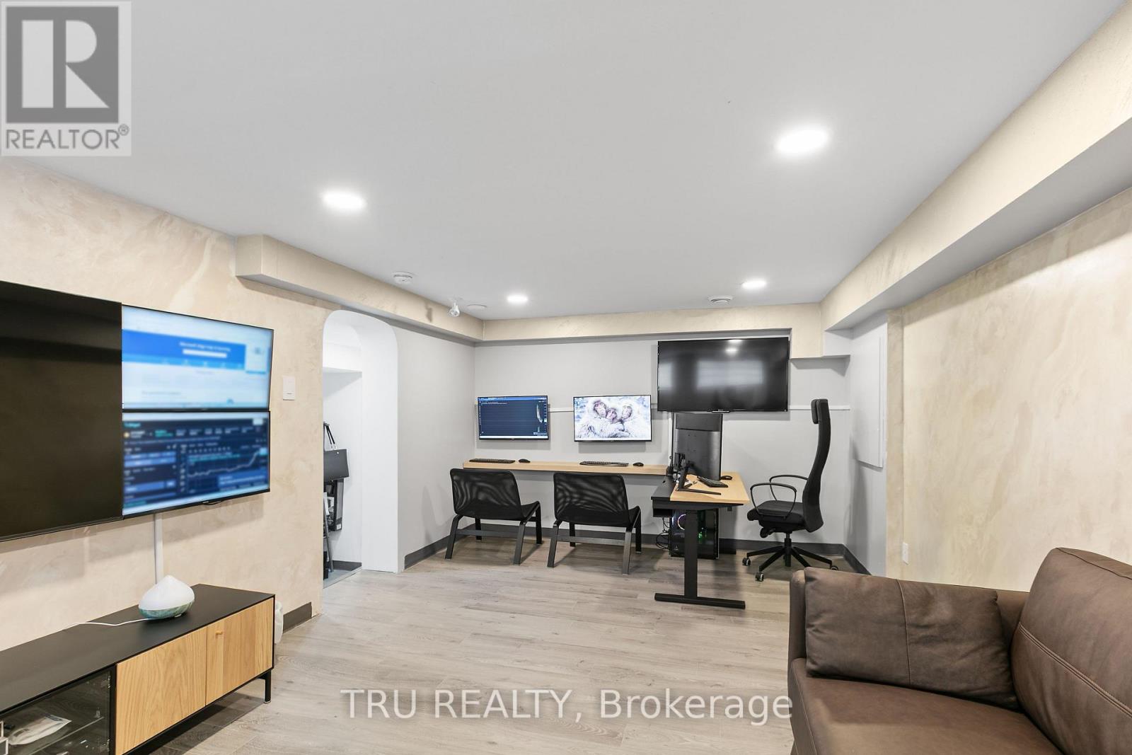 1901 Banff Avenue, Ottawa, Ontario  K1V 7W9 - Photo 30 - X13007736