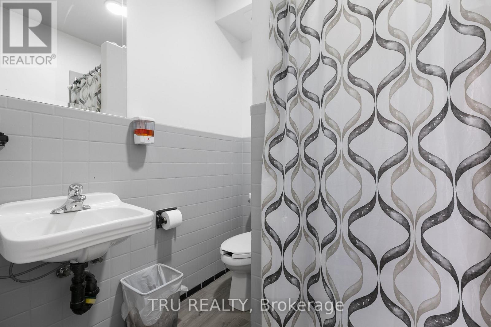 1901 Banff Avenue, Ottawa, Ontario  K1V 7W9 - Photo 31 - X13007736