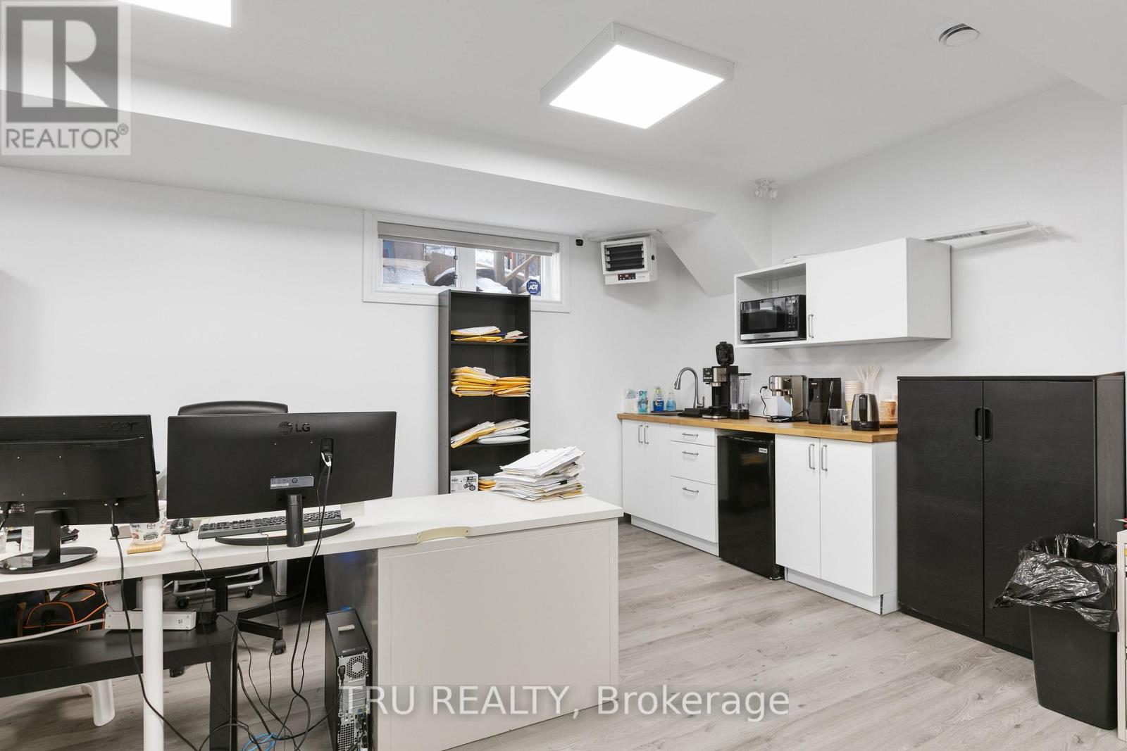 1901 Banff Avenue, Ottawa, Ontario  K1V 7W9 - Photo 34 - X13007736