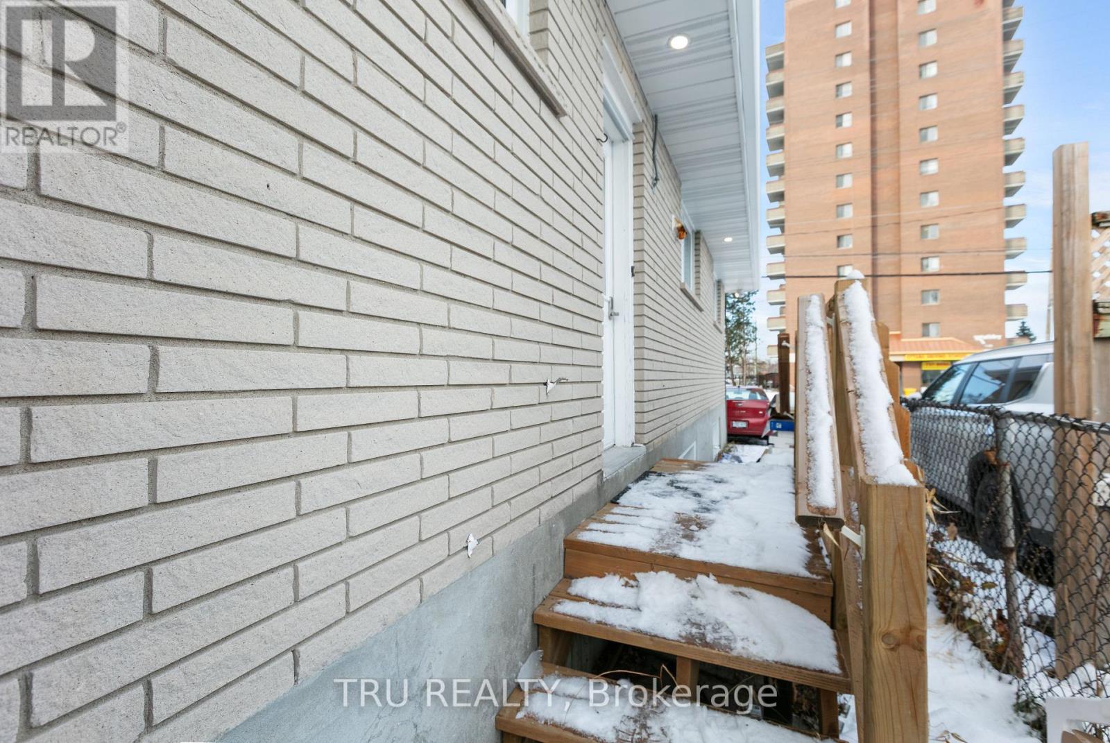 1901 Banff Avenue, Ottawa, Ontario  K1V 7W9 - Photo 4 - X13007736