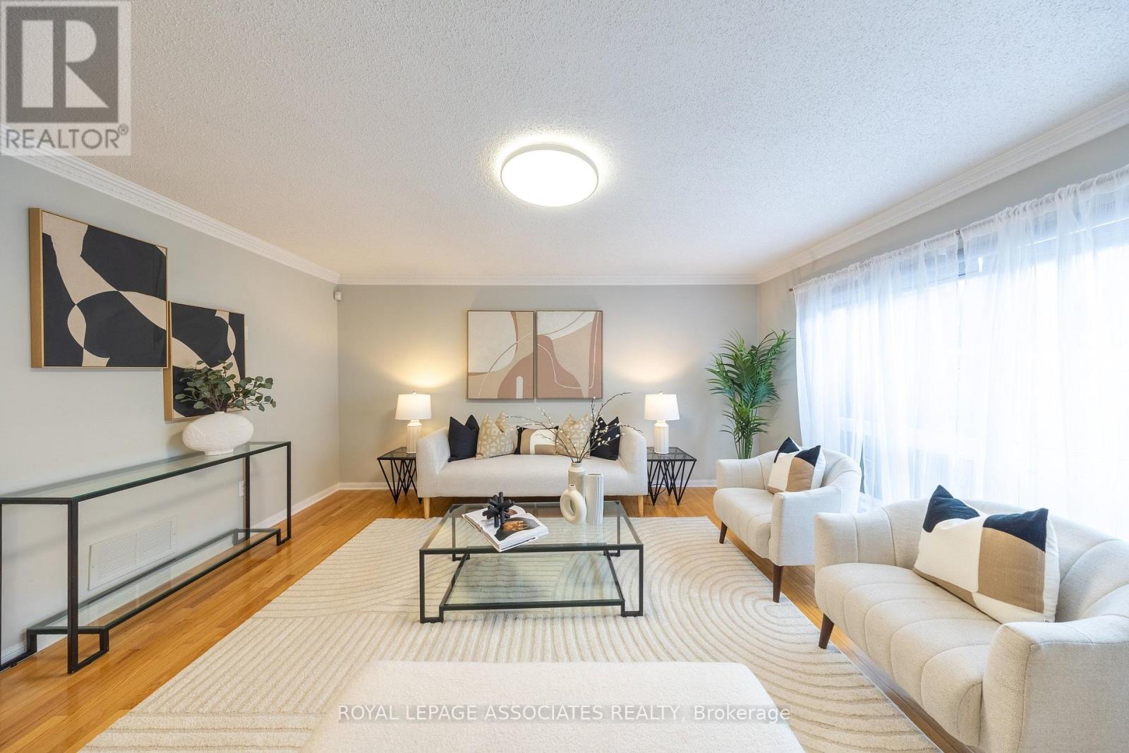 149 Rouge River Drive, Toronto, Ontario  M1B 6G2 - Photo 13 - E13007474