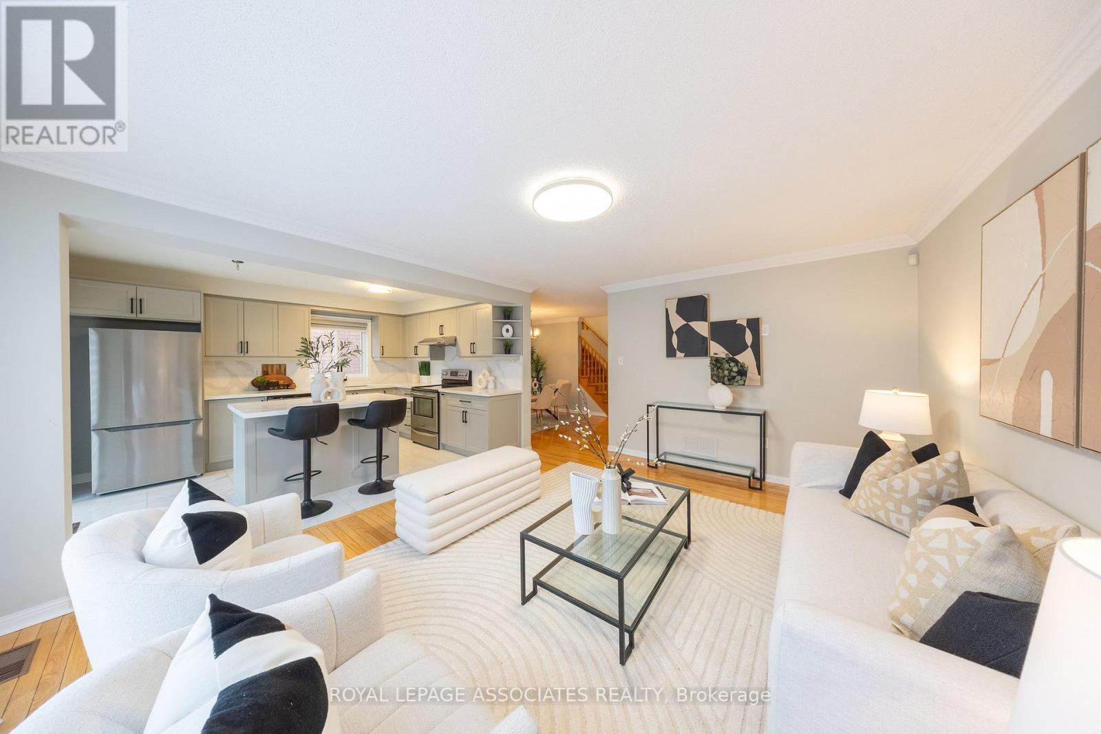 149 Rouge River Drive, Toronto, Ontario  M1B 6G2 - Photo 14 - E13007474