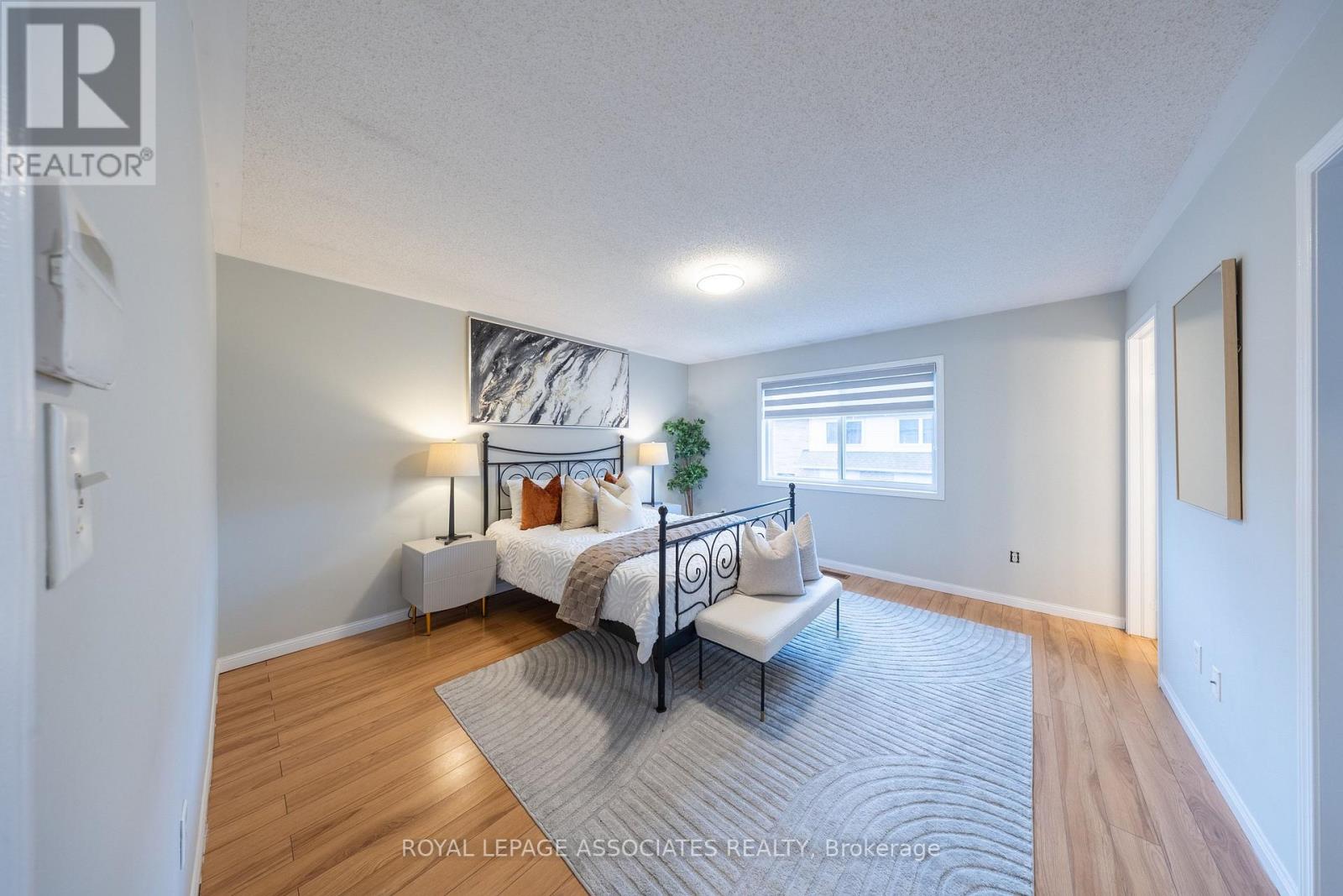 149 Rouge River Drive, Toronto, Ontario  M1B 6G2 - Photo 27 - E13007474
