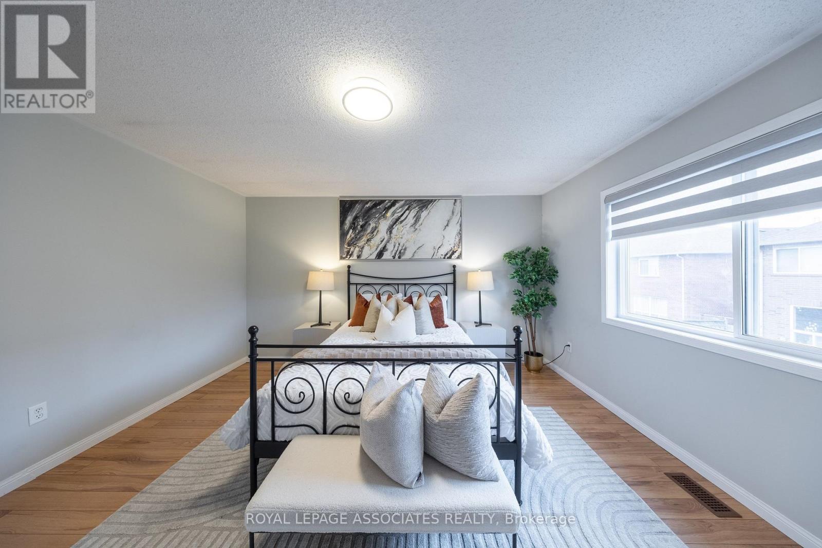 149 Rouge River Drive, Toronto, Ontario  M1B 6G2 - Photo 28 - E13007474