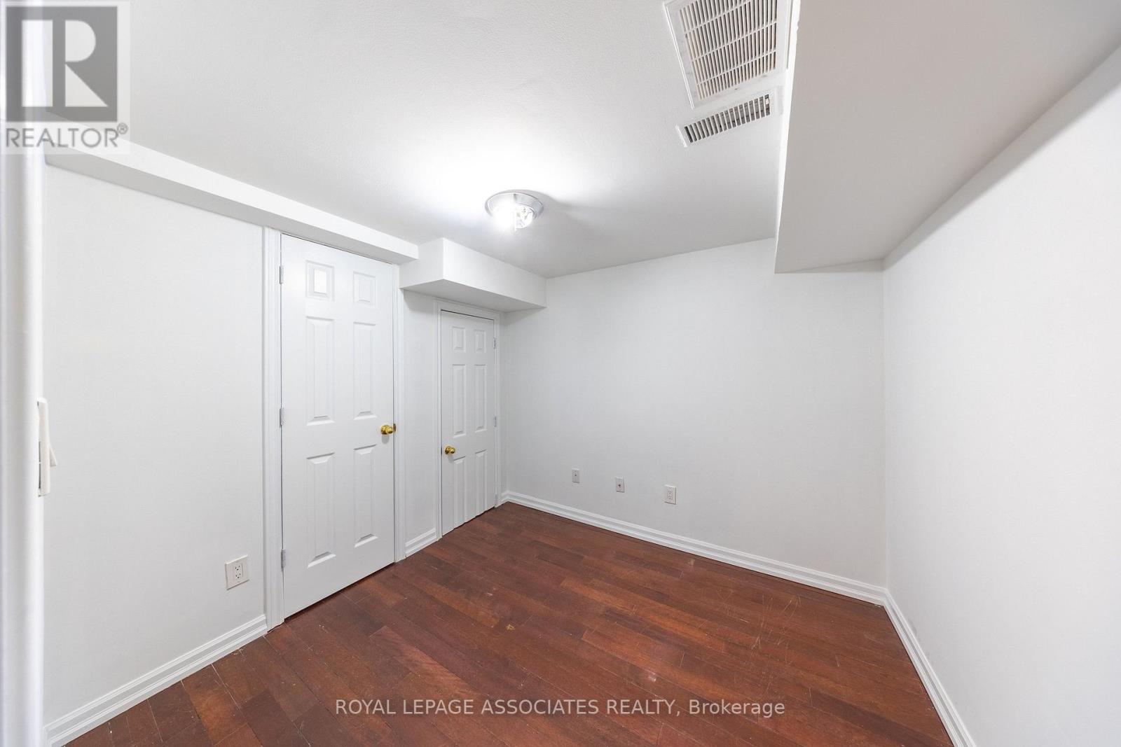 149 Rouge River Drive, Toronto, Ontario  M1B 6G2 - Photo 33 - E13007474