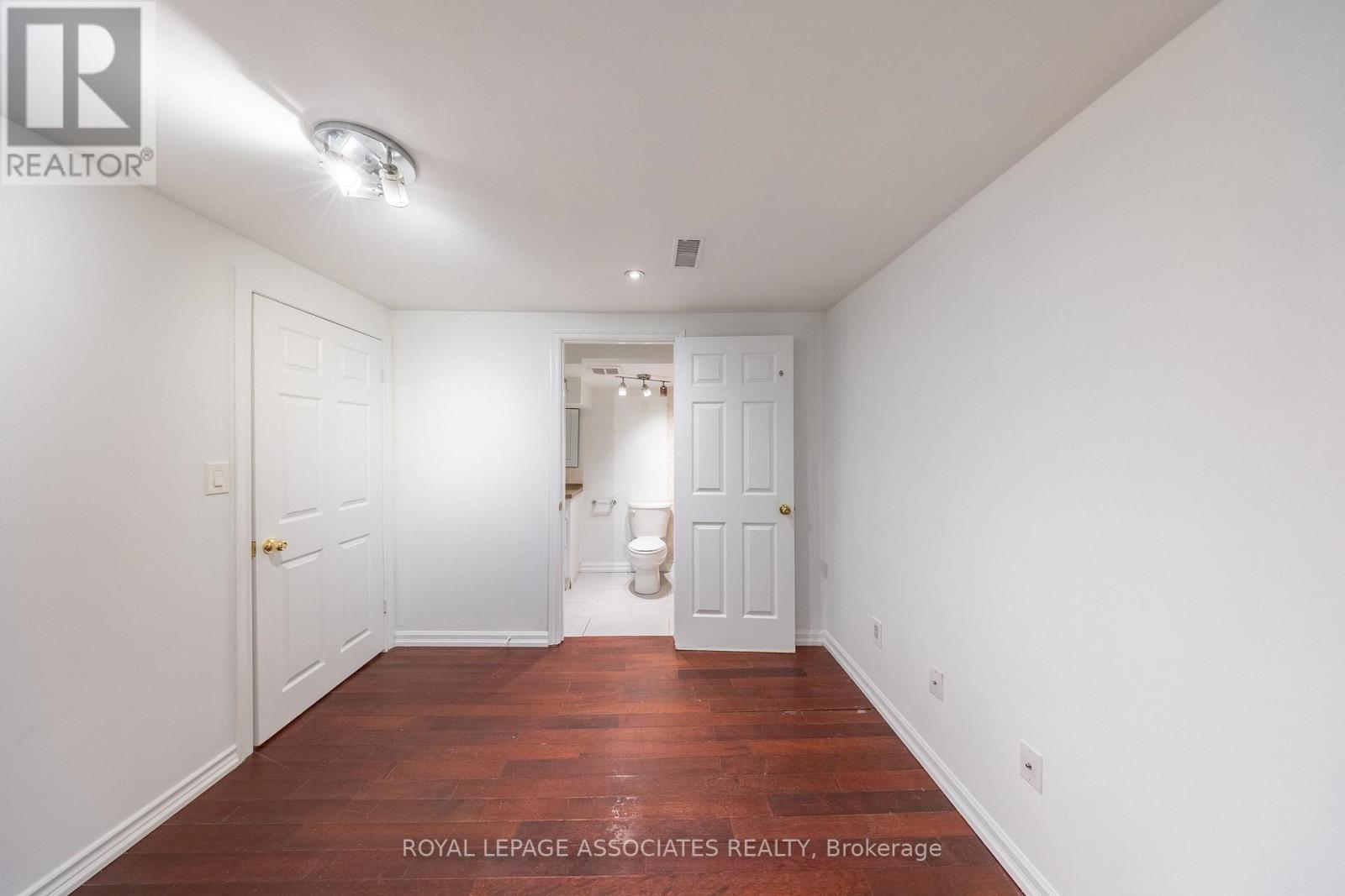 149 Rouge River Drive, Toronto, Ontario  M1B 6G2 - Photo 38 - E13007474