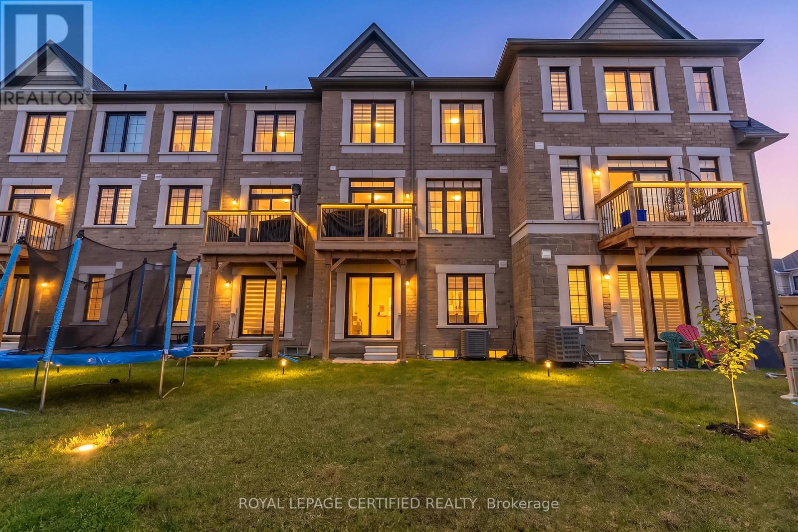 3 Morrison Crescent, Whitby, Ontario  L1P 0P4 - Photo 2 - E13007500