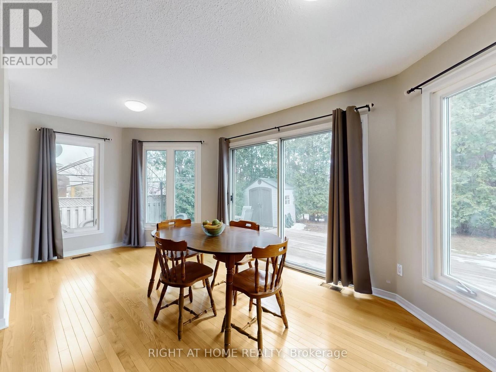 531 Steeple Hill, Pickering, Ontario  L1V 5Z6 - Photo 13 - E13007570