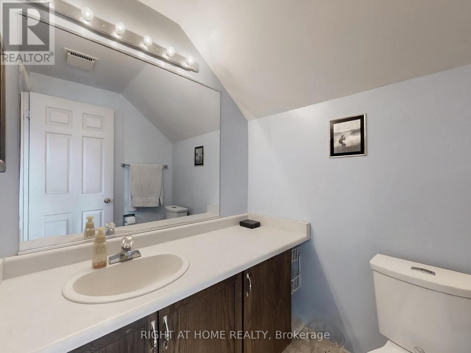 531 Steeple Hill, Pickering, Ontario  L1V 5Z6 - Photo 27 - E13007570