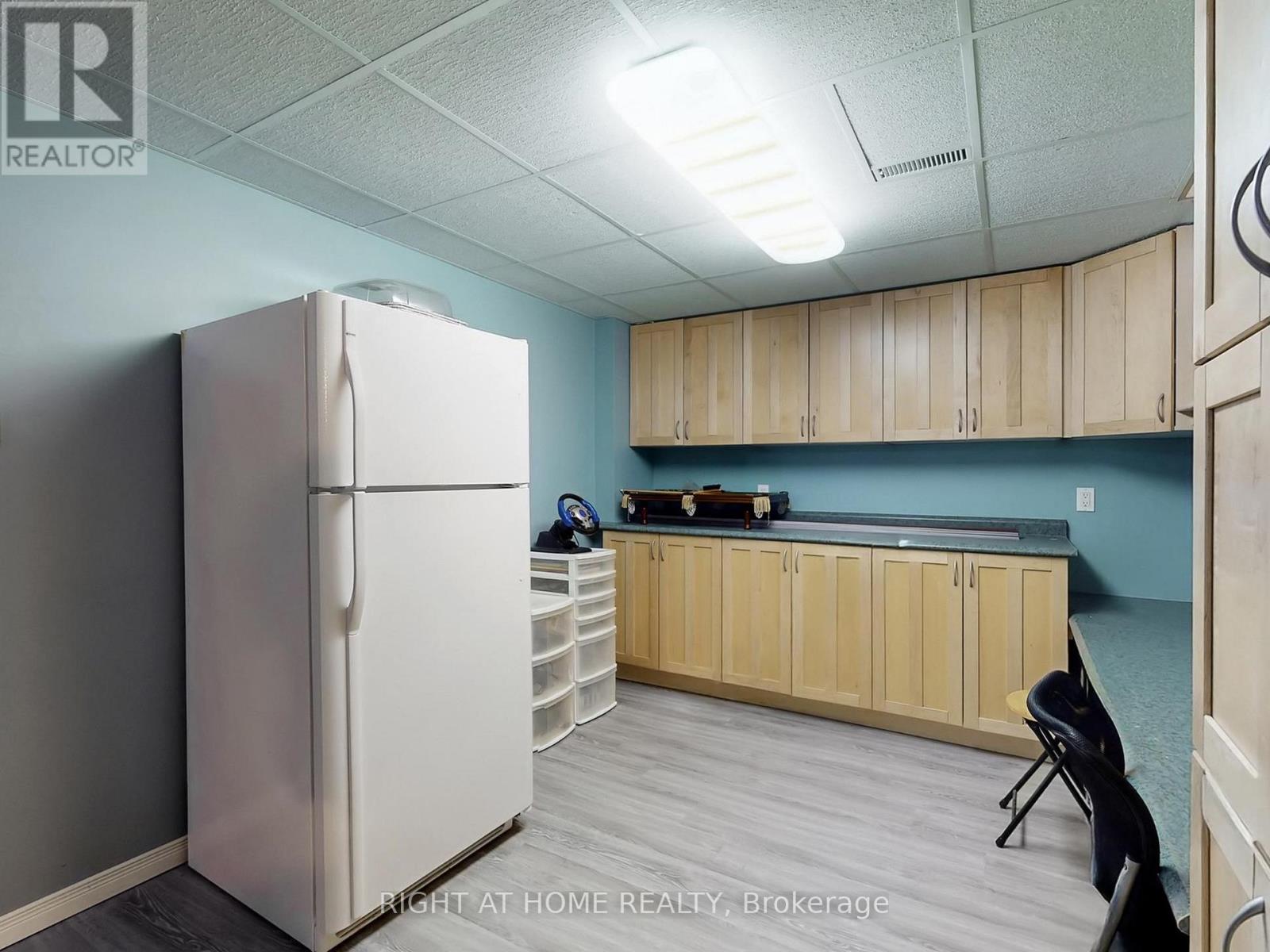 531 Steeple Hill, Pickering, Ontario  L1V 5Z6 - Photo 31 - E13007570