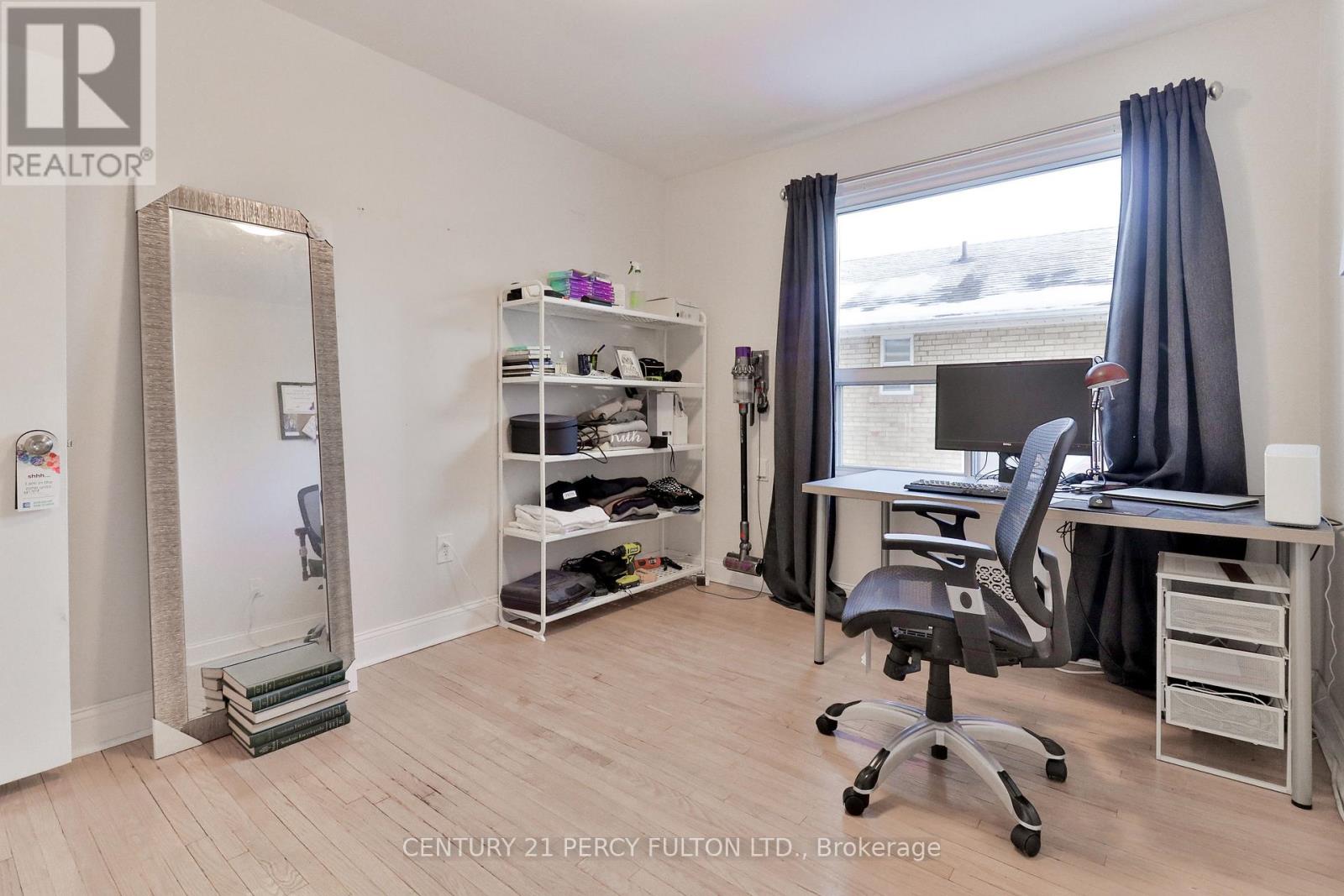 253 Chine Drive, Toronto, Ontario  M1M 2L6 - Photo 18 - E13007744