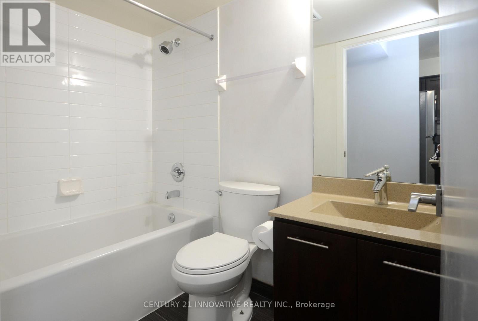 3024 - 135 Village Green Square, Toronto, Ontario  M1S 0G4 - Photo 11 - E13007756