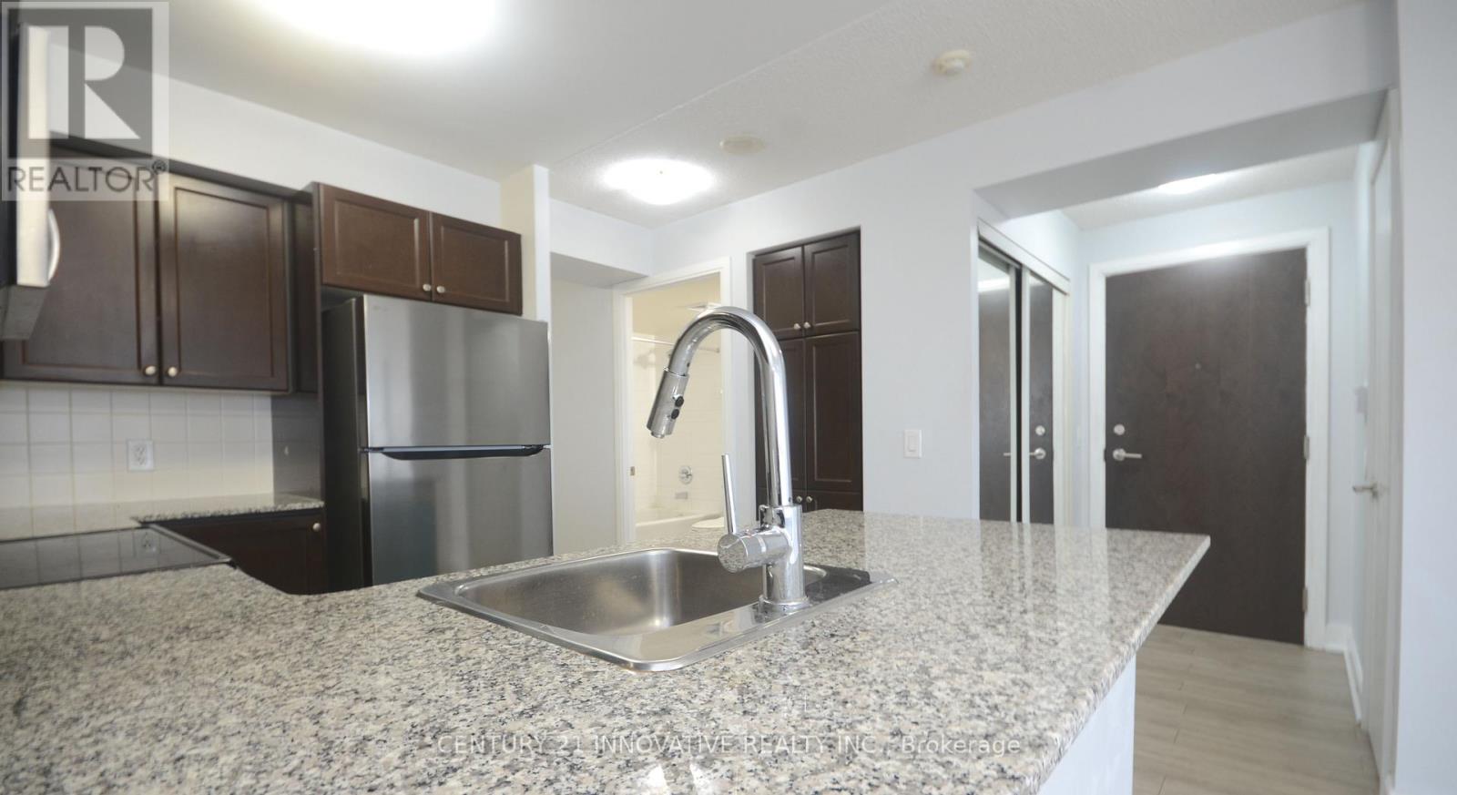 3024 - 135 Village Green Square, Toronto, Ontario  M1S 0G4 - Photo 8 - E13007756