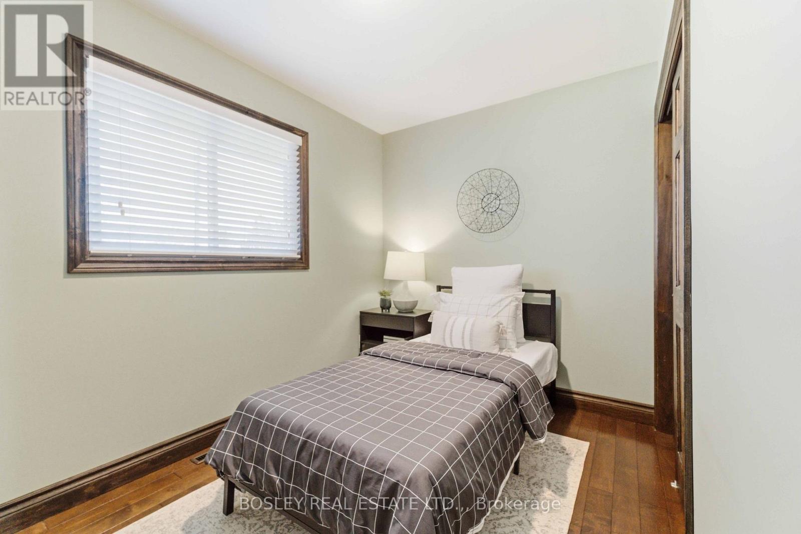 5009 Amelia Crescent, Niagara Falls, Ontario  L2E 5C4 - Photo 17 - X13007598