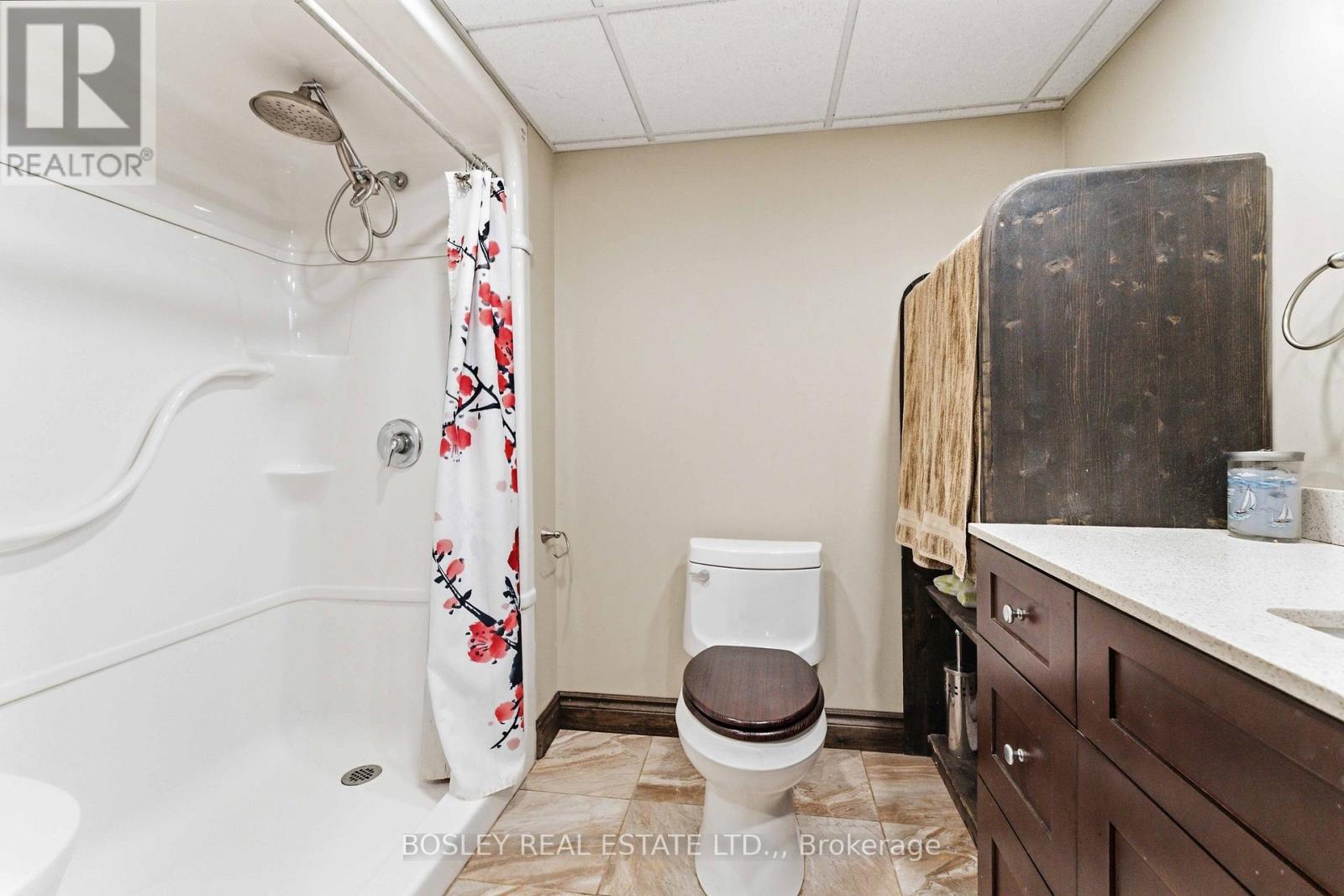 5009 Amelia Crescent, Niagara Falls, Ontario  L2E 5C4 - Photo 38 - X13007598