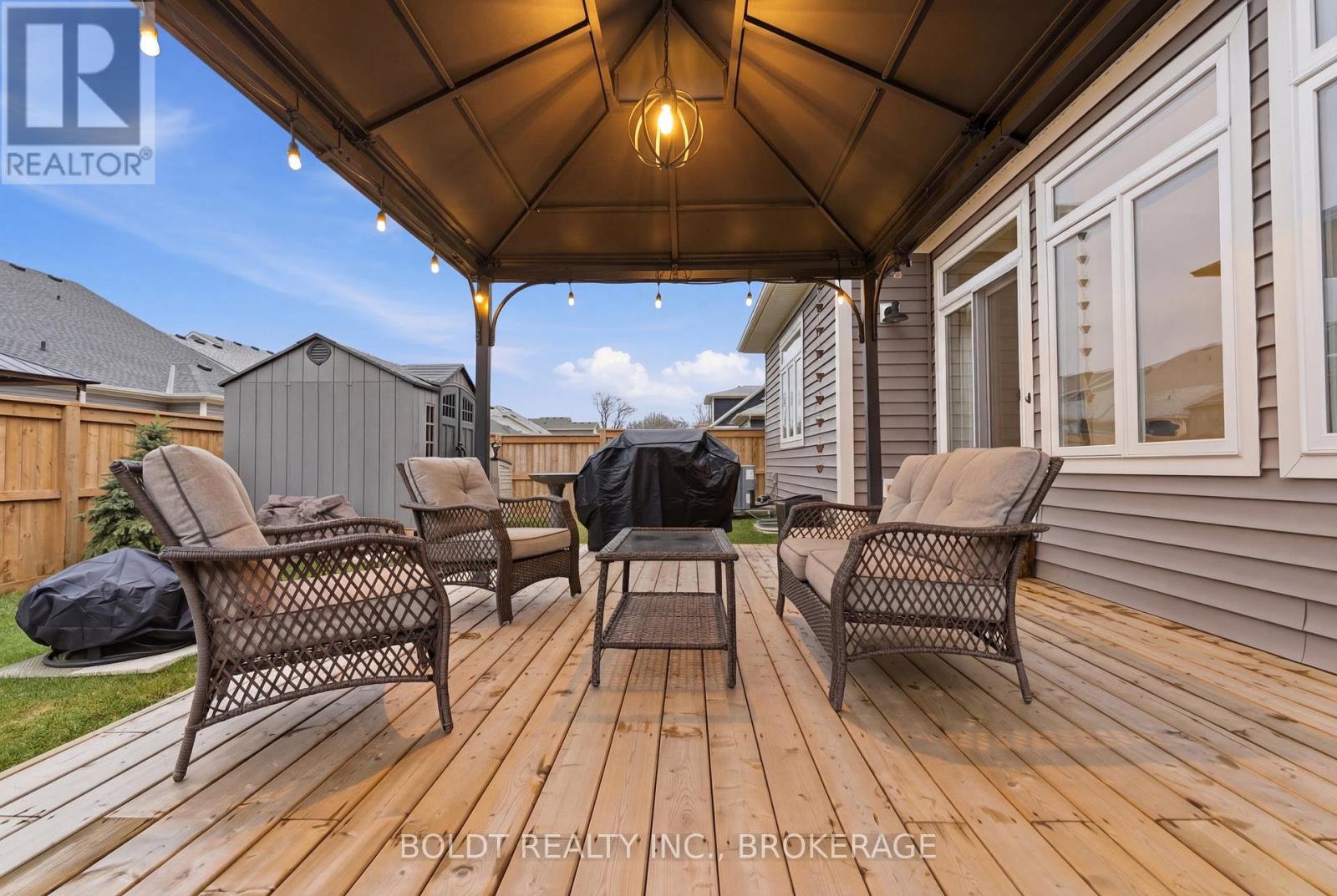 70 Beachwalk Crescent, Fort Erie, Ontario  L0S 1B0 - Photo 36 - X13007702