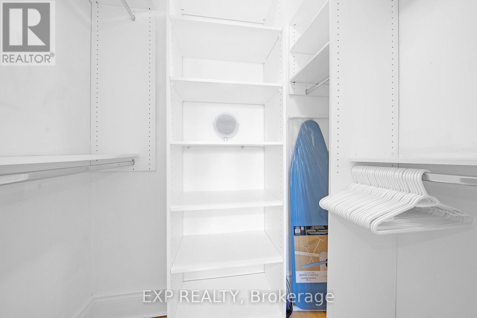 1007 - 115 Richmond Street E, Toronto, Ontario  M5C 3H6 - Photo 7 - C13005998