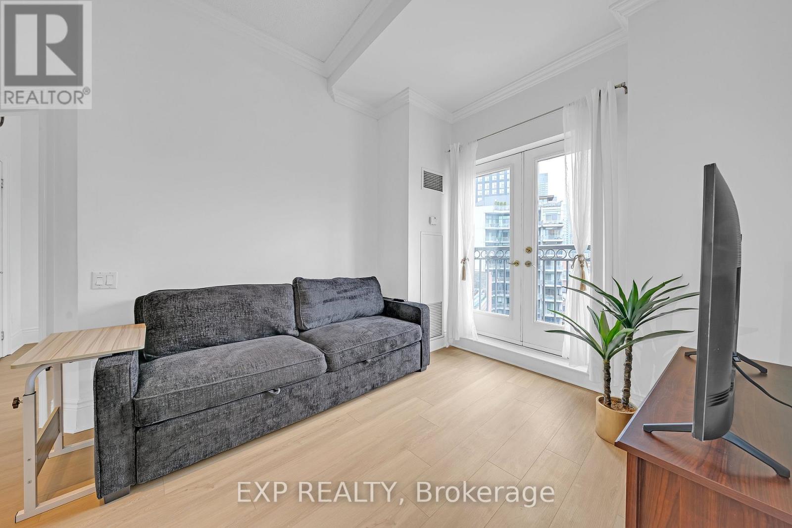 1007 - 115 Richmond Street E, Toronto, Ontario  M5C 3H6 - Photo 9 - C13005998