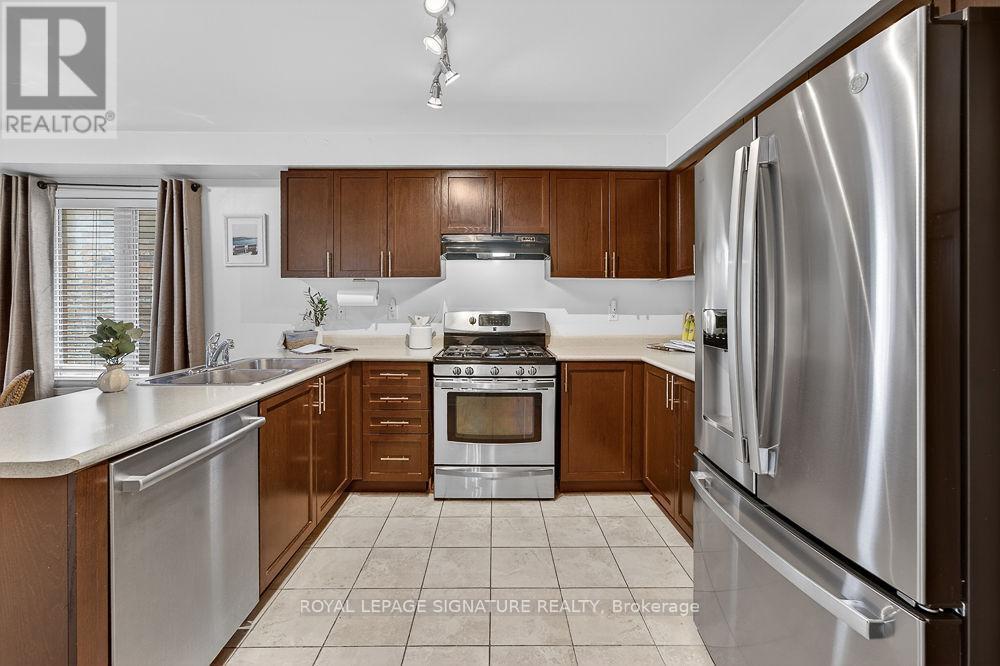 787 Mccue Drive, Oshawa, Ontario  L1K 0R1 - Photo 10 - E13007792