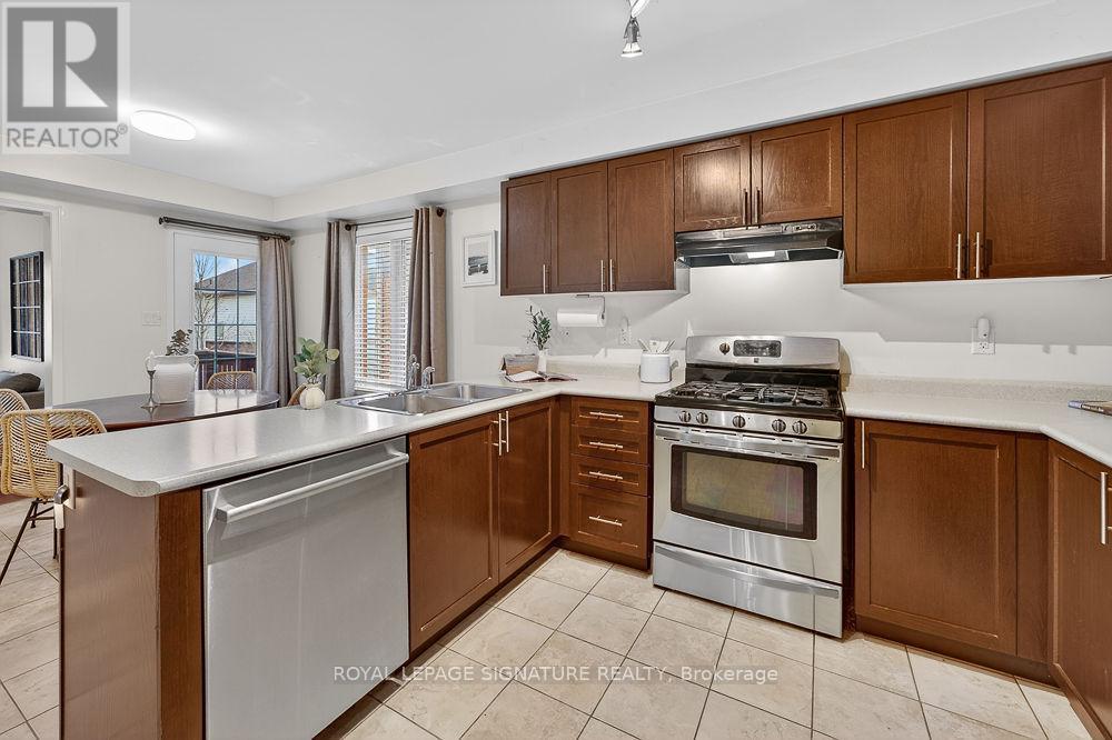 787 Mccue Drive, Oshawa, Ontario  L1K 0R1 - Photo 9 - E13007792