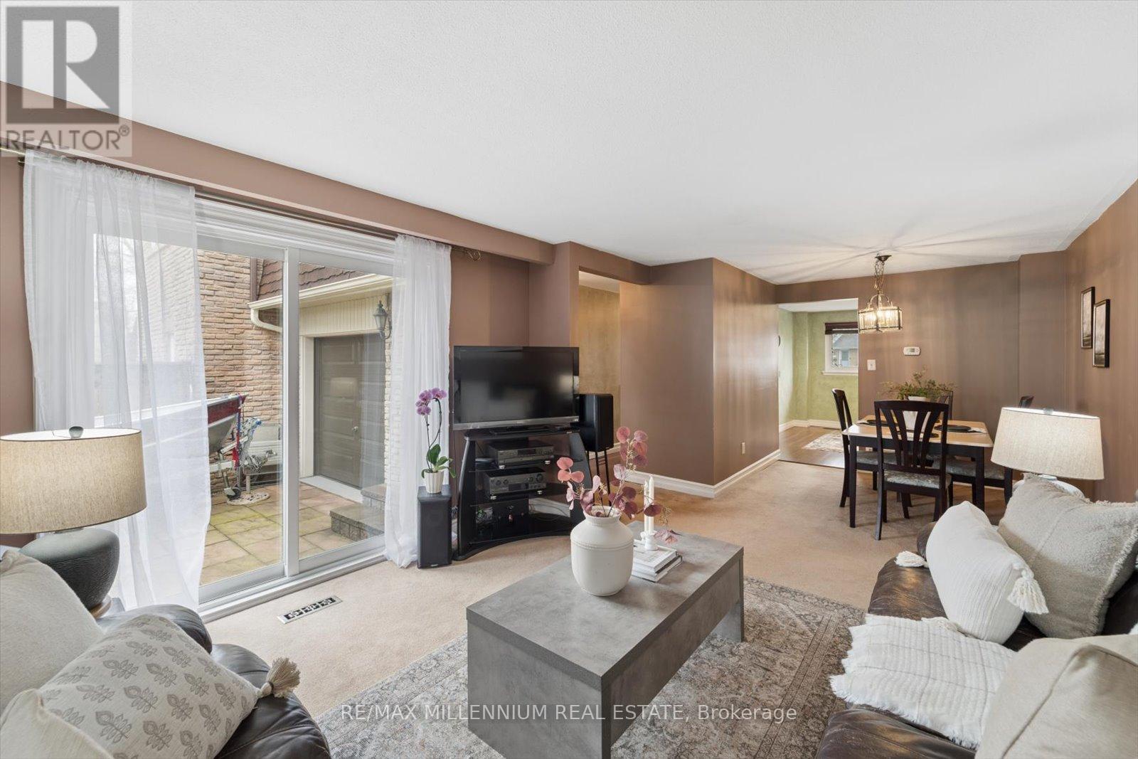 127 Rands Road, Ajax, Ontario  L1S 3H8 - Photo 7 - E13007794