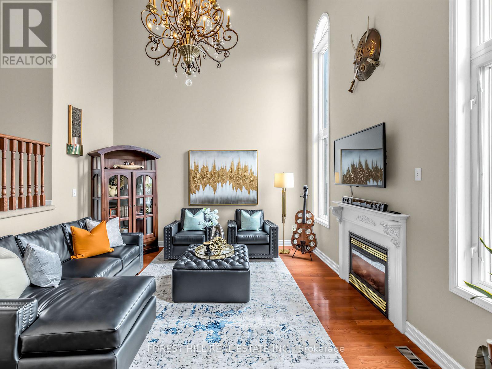 65 Victoria Wood Avenue, Markham, Ontario  L6E 1K2 - Photo 12 - N13007470