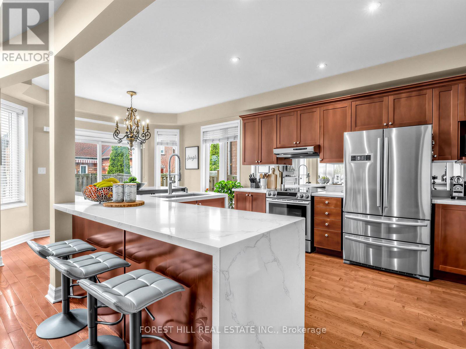 65 Victoria Wood Avenue, Markham, Ontario  L6E 1K2 - Photo 21 - N13007470