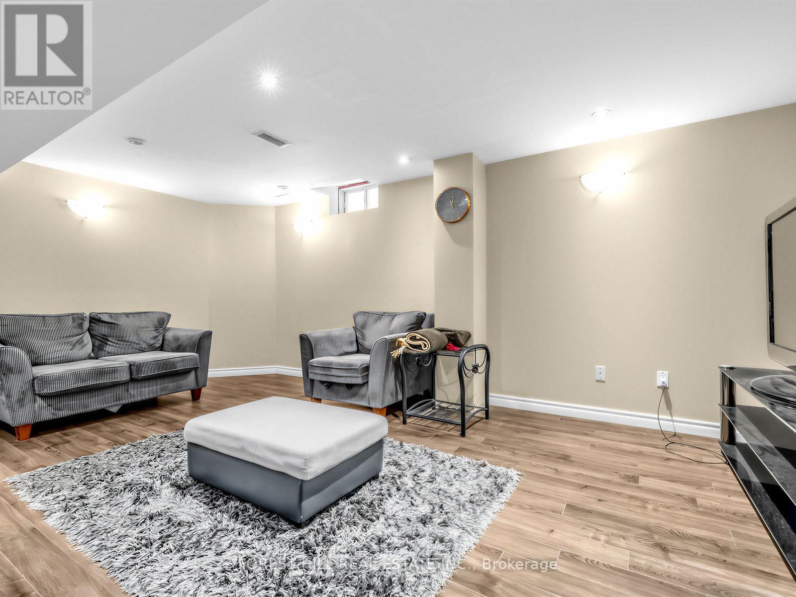 65 Victoria Wood Avenue, Markham, Ontario  L6E 1K2 - Photo 37 - N13007470