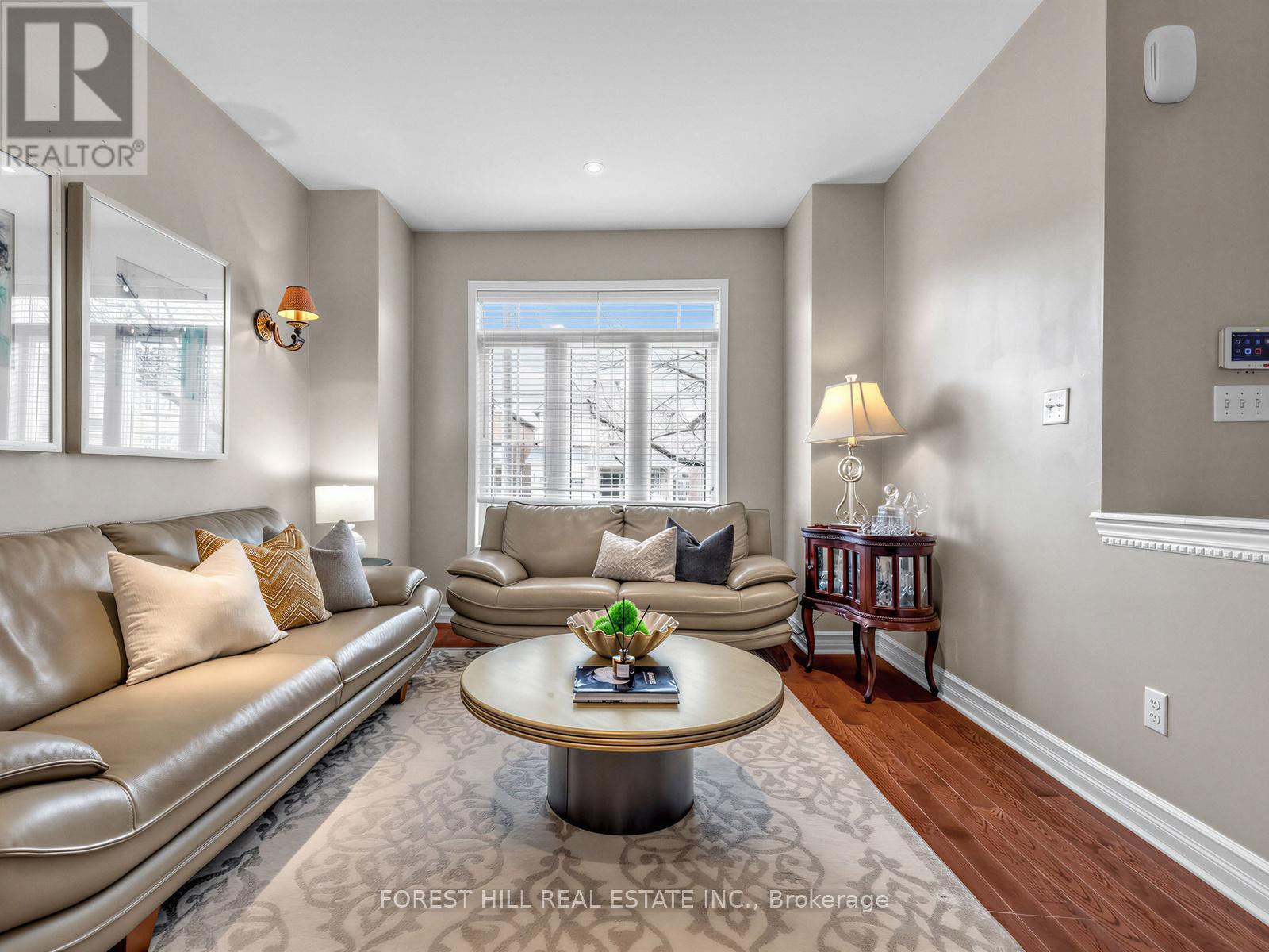 65 Victoria Wood Avenue, Markham, Ontario  L6E 1K2 - Photo 4 - N13007470