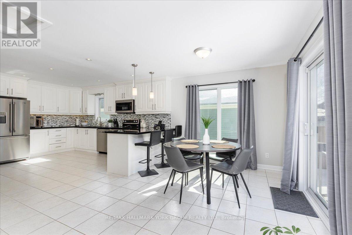 19 Silverstone Crescent, Georgina, Ontario  L4P 4A5 - Photo 16 - N13007476